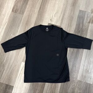Under Armour Men's Shirt Size XL Black Celliant Top 3/4 Sleeves Logo Activewear